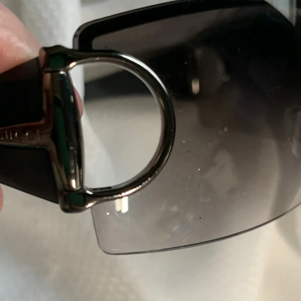 Gucci HorseBit Shiny Black/Gray & Silver Sunglasses - Picture 15 of 16